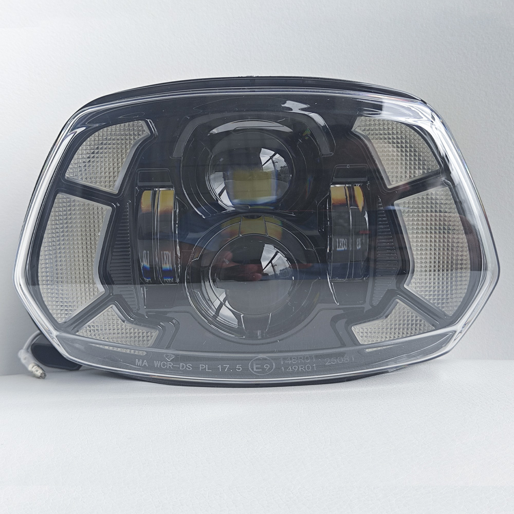 Model Kit Vespa - LED koplamp met DRL voor Vespa