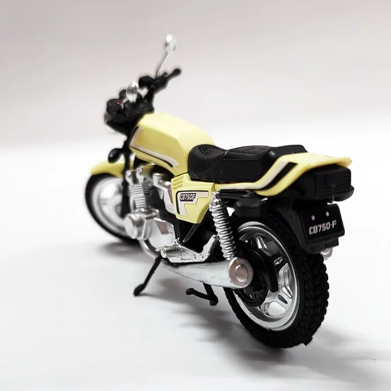 4-delige set 4D bouwpakket 1/2 - Model Kit Motor Nuclear recensie en prijs