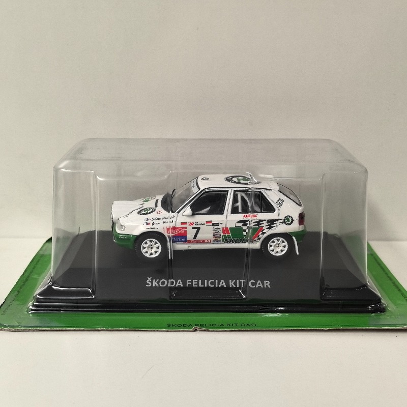 Diecast IXO schaalmodel 1:43 S - Model Kit Car recensie en prijs